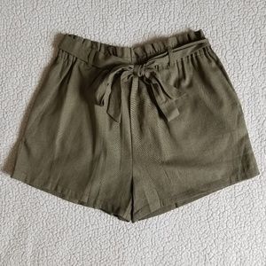 NWT Olive paperbag shorts